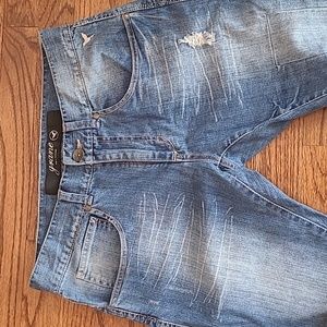 Grane "Angelina" 5 Pocket Cropped Distressed Denim Jeans - Size 5